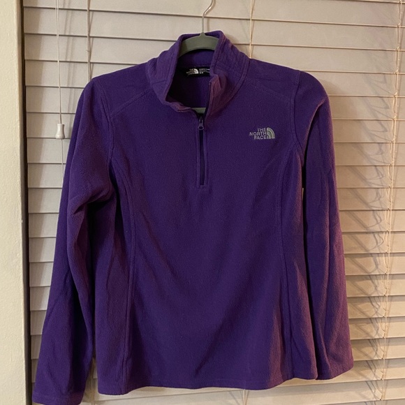 North Face Periwinkle purple medium fleece - Picture 1 of 4